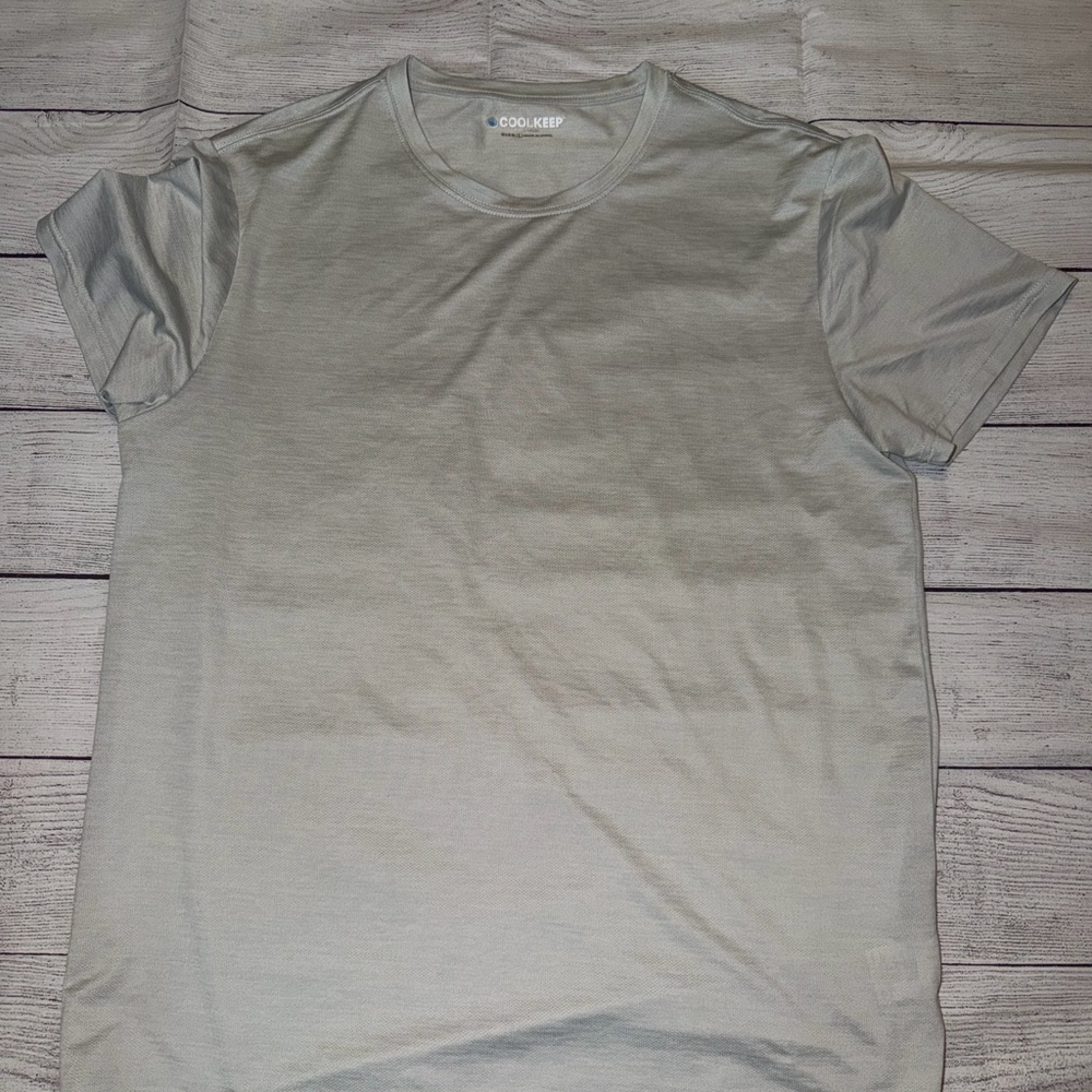 NWOT Men's Cool Keep T-Shirt
